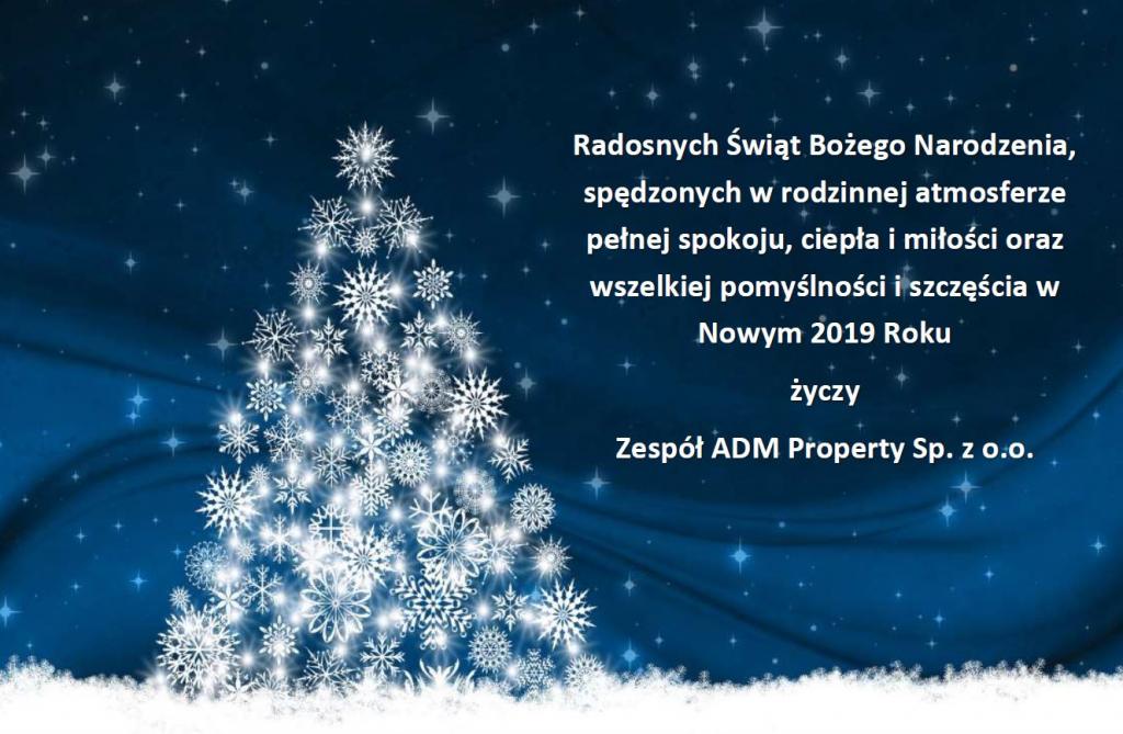 kartka świąteczna z choinką i życzeniami świątecznymi i noworocznymi od Zespołu ADM Property sp. z o.o.